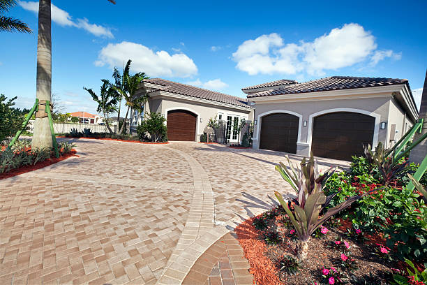 Best Interlocking Driveway Pavers  in Shady Point, OK